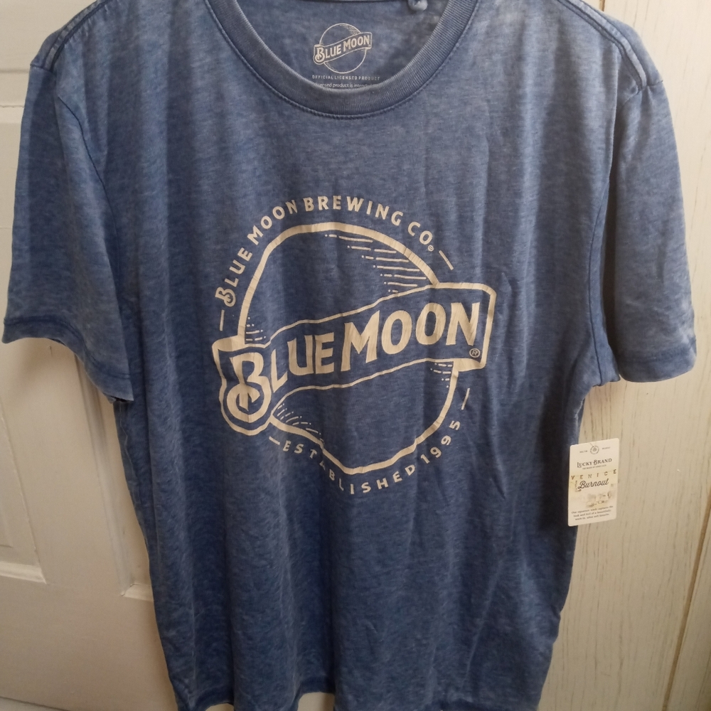 Mens tee shirt